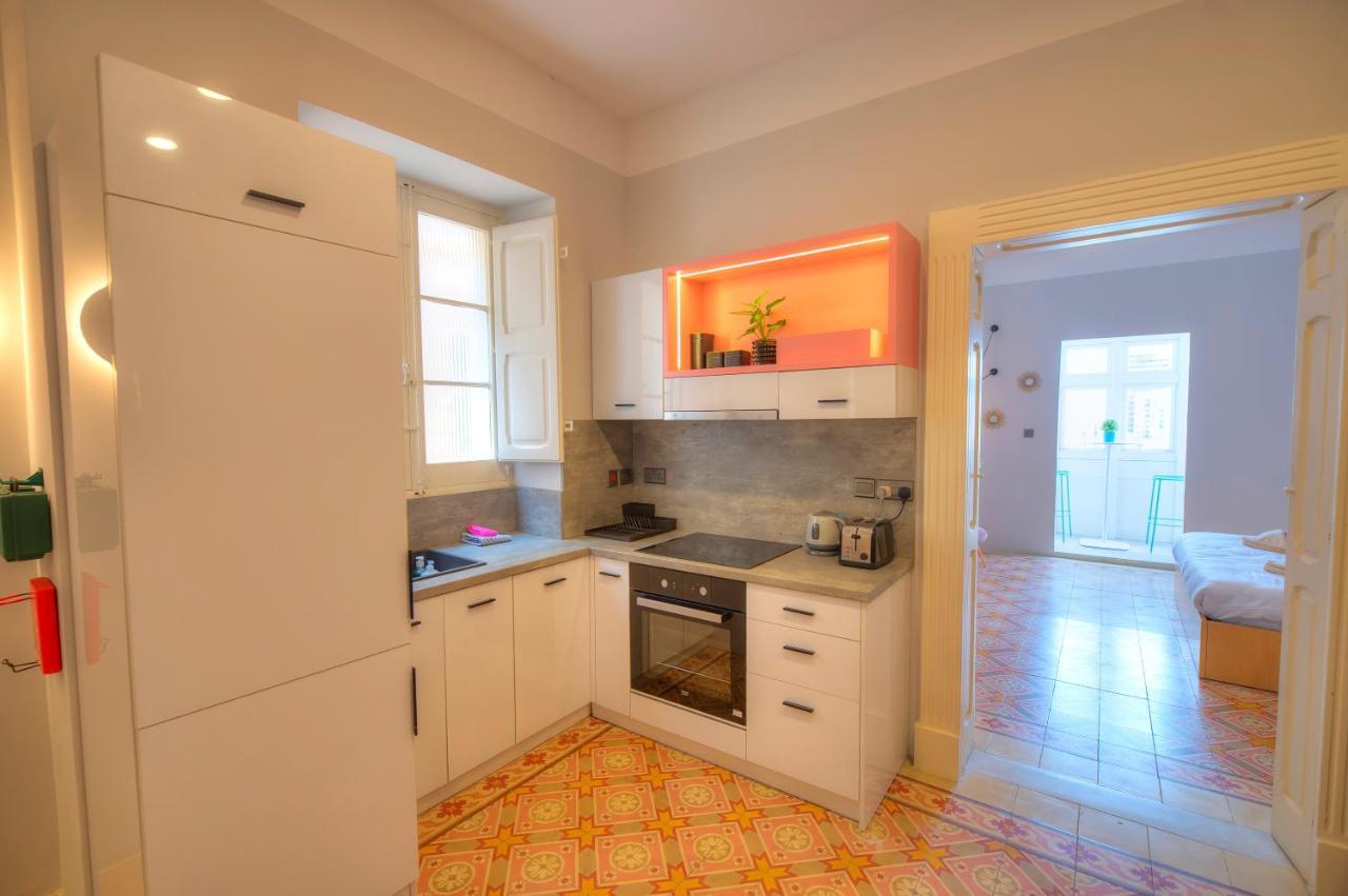 Beautiful One Bedroom Seafront Vpal1-1 Appartement